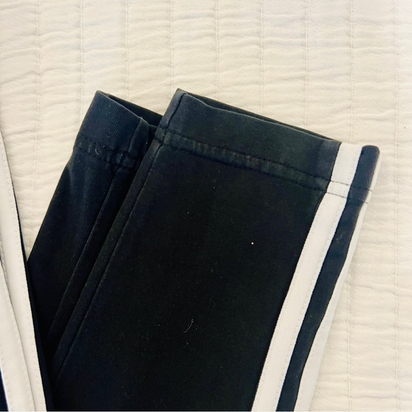 adidas | Women's Sportswear 3-Stripe Tights in Black and White - Picture 10 of 14